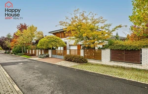 Family house for sale, 197m<sup>2</sup>, 739m<sup>2</sup> of land