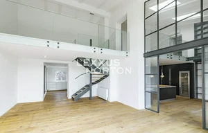 Apartment for rent, 5 bedrooms +, 325m<sup>2</sup>