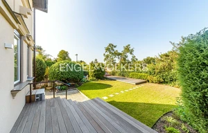 Family house for rent, 222m<sup>2</sup>, 387m<sup>2</sup> of land