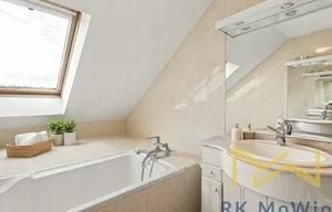 Family house for rent, 340m<sup>2</sup>, 1200m<sup>2</sup> of land