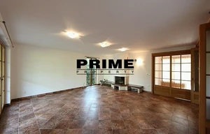 Family house for rent, 340m<sup>2</sup>, 1197m<sup>2</sup> of land