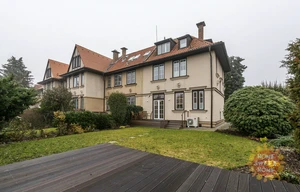Family house for rent, 222m<sup>2</sup>, 387m<sup>2</sup> of land