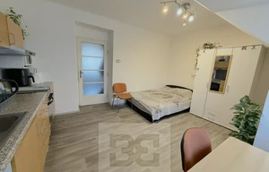 Apartment for rent, 2+kk - 1 bedroom, 40m<sup>2</sup>