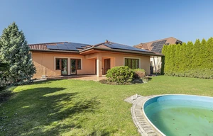 Family house for sale, 145m<sup>2</sup>, 820m<sup>2</sup> of land