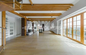 Apartment for rent, 4+kk - 3 bedrooms, 202m<sup>2</sup>