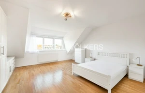 Family house for rent, 180m<sup>2</sup>, 452m<sup>2</sup> of land