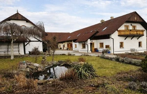 Country house for sale, 450m<sup>2</sup>, 6410m<sup>2</sup> of land