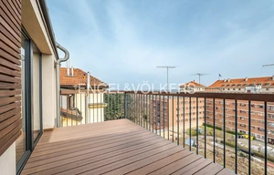 Apartment for rent, 5+kk - 4 bedrooms, 200m<sup>2</sup>