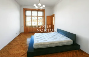Apartment for rent, 5 bedrooms +, 255m<sup>2</sup>