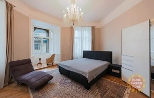 Apartment for rent, 4+1 - 3 bedrooms, 135m<sup>2</sup>