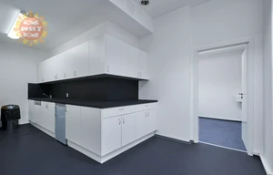 Office for rent, 244m<sup>2</sup>