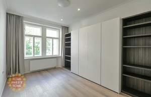 Apartment for rent, 3+1 - 2 bedrooms, 138m<sup>2</sup>