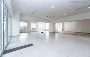 Retail space for rent, 102m<sup>2</sup>