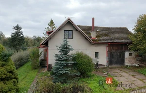 Family house for sale, 175m<sup>2</sup>, 860m<sup>2</sup> of land