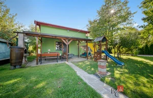 Cottage for sale, 64m<sup>2</sup>, 581m<sup>2</sup> of land