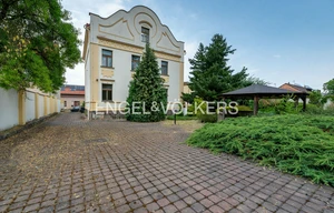 Apartment building for sale, 374m<sup>2</sup>