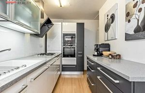 Apartment for rent, 3+1 - 2 bedrooms, 92m<sup>2</sup>