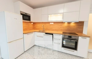 Apartment for rent, 2+kk - 1 bedroom, 39m<sup>2</sup>
