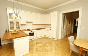 Apartment for rent, 4+kk - 3 bedrooms, 145m<sup>2</sup>