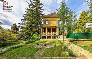 Family house for sale, 250m<sup>2</sup>, 1400m<sup>2</sup> of land