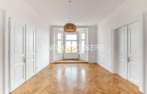 Apartment for rent, 4+1 - 3 bedrooms, 140m<sup>2</sup>