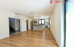 Family house for rent, 156m<sup>2</sup>, 338m<sup>2</sup> of land