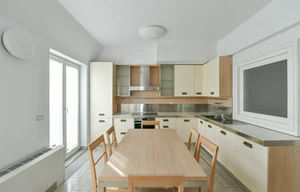 Apartment for rent, 5+1 - 4 bedrooms, 286m<sup>2</sup>