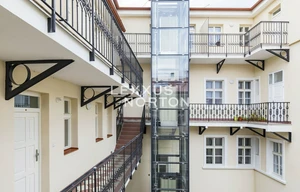 Apartment for rent, 4+kk - 3 bedrooms, 144m<sup>2</sup>