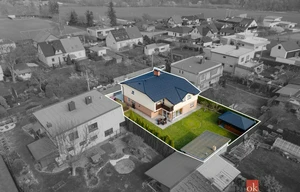 Family house for sale, 273m<sup>2</sup>, 713m<sup>2</sup> of land