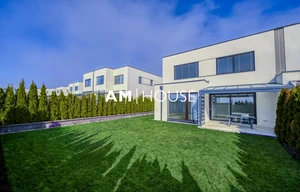 Family house for sale, 139m<sup>2</sup>, 229m<sup>2</sup> of land