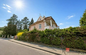 Family house for sale, 283m<sup>2</sup>, 1308m<sup>2</sup> of land