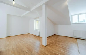 Apartment for rent, 4+kk - 3 bedrooms, 125m<sup>2</sup>