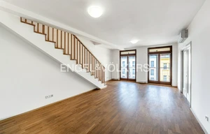Apartment for rent, 4+1 - 3 bedrooms, 147m<sup>2</sup>