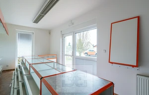 Retail space for rent, 35m<sup>2</sup>