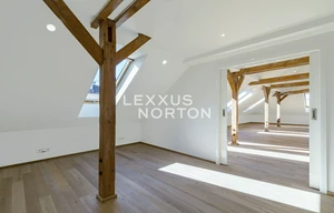 Apartment for sale, 5+1 - 4 bedrooms, 240m<sup>2</sup>