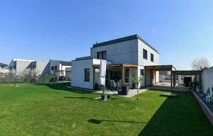 Family house for sale, 160m<sup>2</sup>, 660m<sup>2</sup> of land