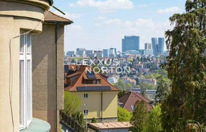 Family house for sale, 232m<sup>2</sup>, 794m<sup>2</sup> of land