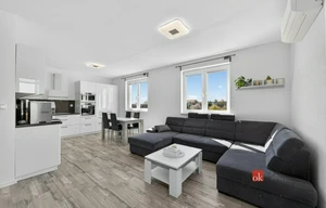 Apartment for sale, 4+kk - 3 bedrooms, 80m<sup>2</sup>