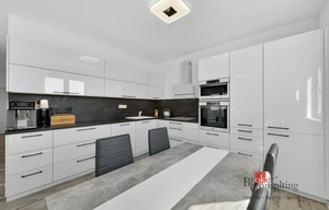 Apartment for sale, 4+kk - 3 bedrooms, 80m<sup>2</sup>