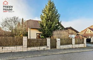 Family house for rent, 162m<sup>2</sup>, 884m<sup>2</sup> of land