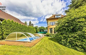 Family house for sale, 250m<sup>2</sup>, 1400m<sup>2</sup> of land