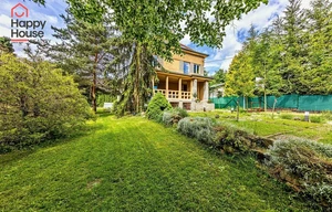 Family house for sale, 250m<sup>2</sup>, 1400m<sup>2</sup> of land