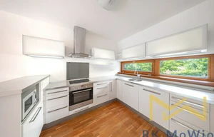 Family house for rent, 164m<sup>2</sup>, 79m<sup>2</sup> of land