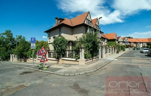 Family house for rent, 220m<sup>2</sup>, 390m<sup>2</sup> of land