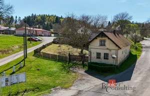 Family house for sale, 225m<sup>2</sup>, 552m<sup>2</sup> of land