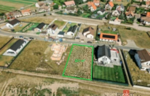 Building plot for sale, 827m<sup>2</sup>