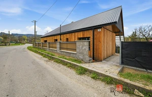 Family house for sale, 97m<sup>2</sup>, 410m<sup>2</sup> of land