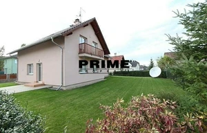 Family house for rent, 192m<sup>2</sup>, 702m<sup>2</sup> of land