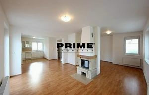 Family house for rent, 192m<sup>2</sup>, 702m<sup>2</sup> of land