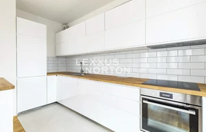 Apartment for rent, 4+kk - 3 bedrooms, 107m<sup>2</sup>